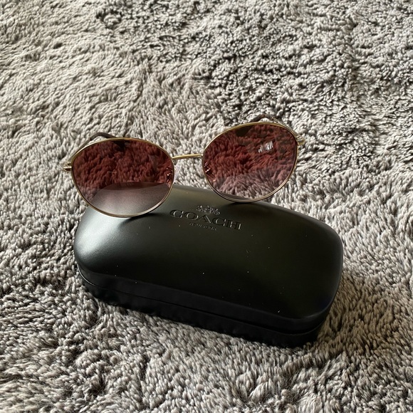 Coach Accessories - COACH Lia Round Brown Gradient